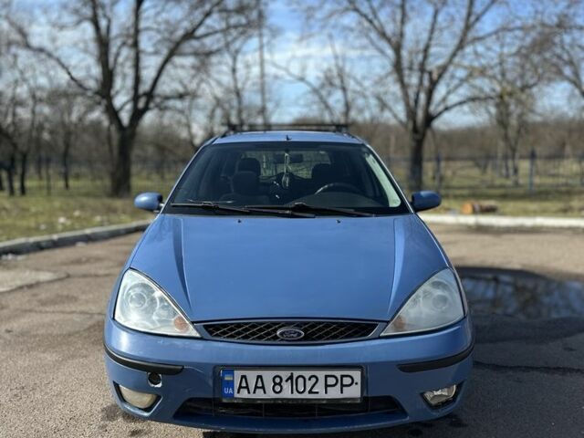 Синій Форд Фокус, об'ємом двигуна 1.8 л та пробігом 302 тис. км за 2350 $, фото 2 на Automoto.ua