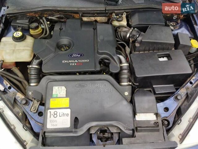 Синій Форд Фокус, об'ємом двигуна 1.75 л та пробігом 255 тис. км за 2300 $, фото 4 на Automoto.ua