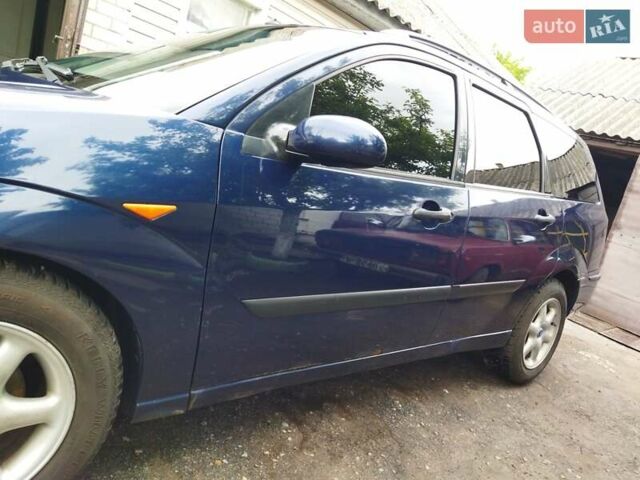Синій Форд Фокус, об'ємом двигуна 1.75 л та пробігом 255 тис. км за 2300 $, фото 3 на Automoto.ua