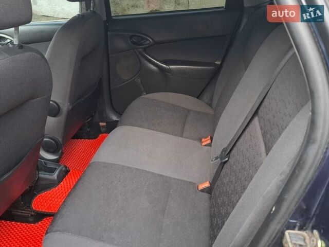 Синій Форд Фокус, об'ємом двигуна 1.8 л та пробігом 342 тис. км за 2841 $, фото 9 на Automoto.ua