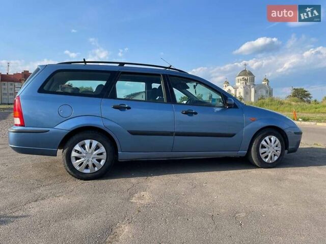 Синий Форд Фокус, объемом двигателя 1.6 л и пробегом 218 тыс. км за 3500 $, фото 6 на Automoto.ua