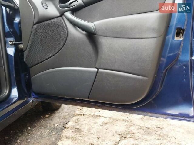 Синій Форд Фокус, об'ємом двигуна 1.75 л та пробігом 255 тис. км за 2300 $, фото 14 на Automoto.ua