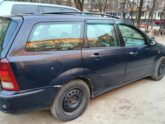 Синий Форд Фокус, объемом двигателя 1.8 л и пробегом 400 тыс. км за 2850 $, фото 10 на Automoto.ua