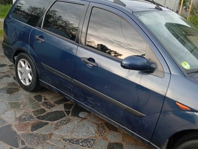 Синий Форд Фокус, объемом двигателя 1.8 л и пробегом 480 тыс. км за 3400 $, фото 9 на Automoto.ua