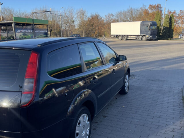 Синій Форд Фокус, об'ємом двигуна 1.6 л та пробігом 259 тис. км за 4100 $, фото 3 на Automoto.ua