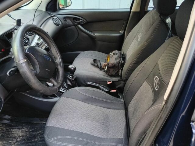 Синий Форд Фокус, объемом двигателя 1.8 л и пробегом 400 тыс. км за 2850 $, фото 13 на Automoto.ua