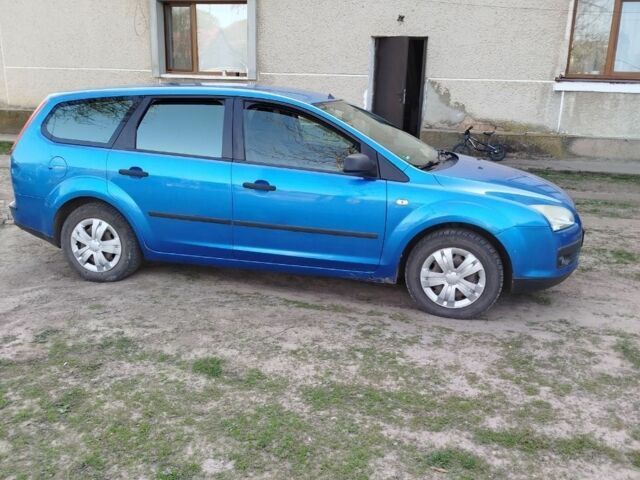 Синий Форд Фокус, объемом двигателя 1.6 л и пробегом 267 тыс. км за 3700 $, фото 2 на Automoto.ua