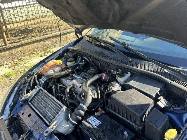 Форд Фокус 2004 в Жовкве на Automoto.ua Синий Форд Фокус, объемом двигателя 1.8 л и пробегом 250 тыс. км за 1599 $, фото 9 на Automoto.ua