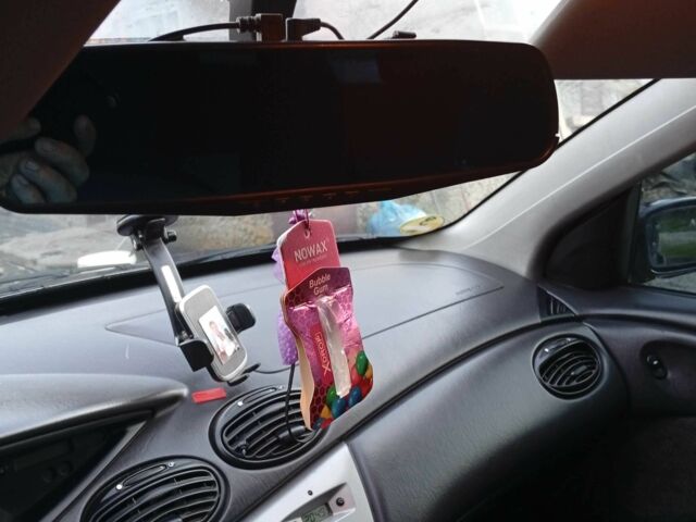 Синий Форд Фокус, объемом двигателя 1.8 л и пробегом 480 тыс. км за 3400 $, фото 16 на Automoto.ua