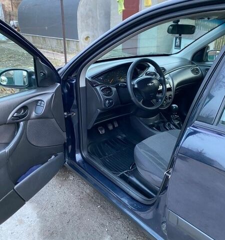 Синій Форд Фокус, об'ємом двигуна 1.75 л та пробігом 400 тис. км за 2600 $, фото 12 на Automoto.ua