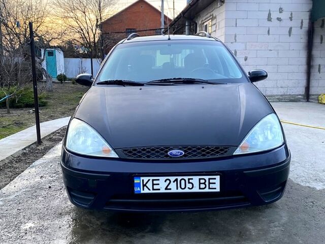 Синий Форд Фокус, объемом двигателя 1.8 л и пробегом 400 тыс. км за 3000 $, фото 5 на Automoto.ua