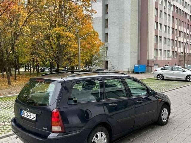 Синій Форд Фокус, об'ємом двигуна 1.82 л та пробігом 299 тис. км за 2350 $, фото 14 на Automoto.ua