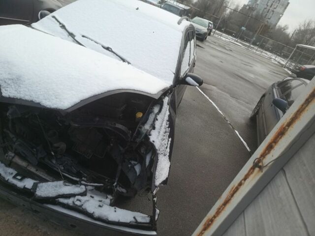 Синий Форд Фокус, объемом двигателя 0 л и пробегом 160 тыс. км за 1100 $, фото 6 на Automoto.ua