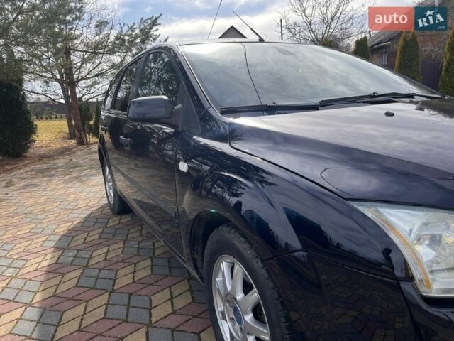 Синий Форд Фокус, объемом двигателя 1.6 л и пробегом 186 тыс. км за 3950 $, фото 13 на Automoto.ua