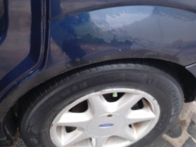 Синий Форд Фокус, объемом двигателя 1.8 л и пробегом 480 тыс. км за 3400 $, фото 19 на Automoto.ua