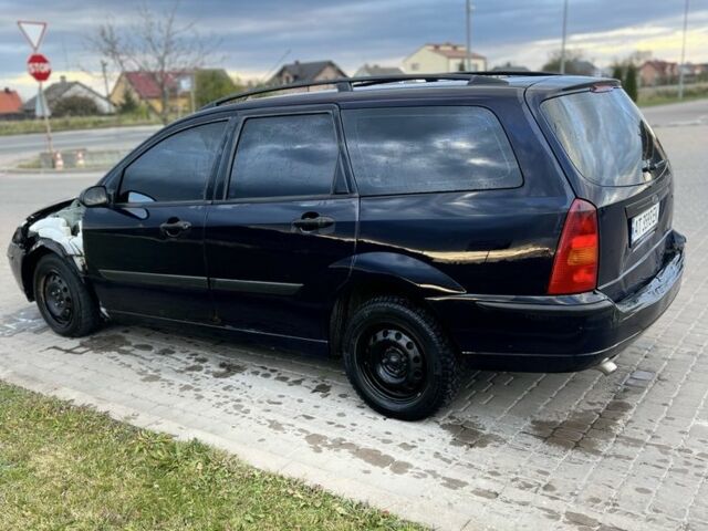 Синій Форд Фокус, об'ємом двигуна 1.8 л та пробігом 400 тис. км за 1200 $, фото 7 на Automoto.ua