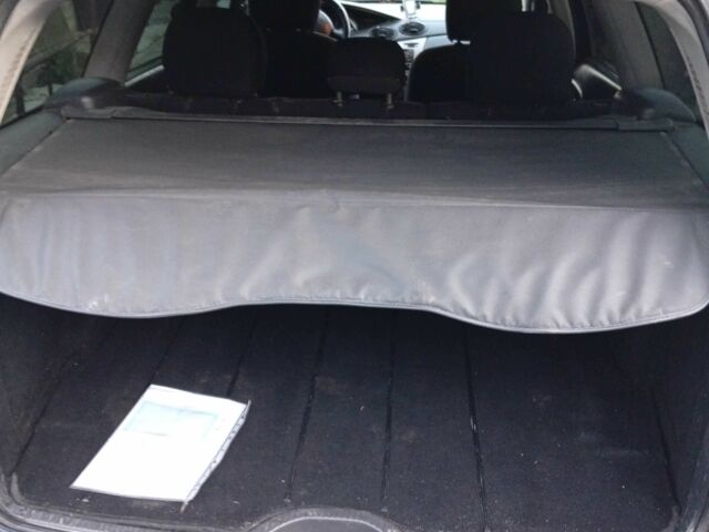 Синий Форд Фокус, объемом двигателя 1.8 л и пробегом 480 тыс. км за 3400 $, фото 20 на Automoto.ua