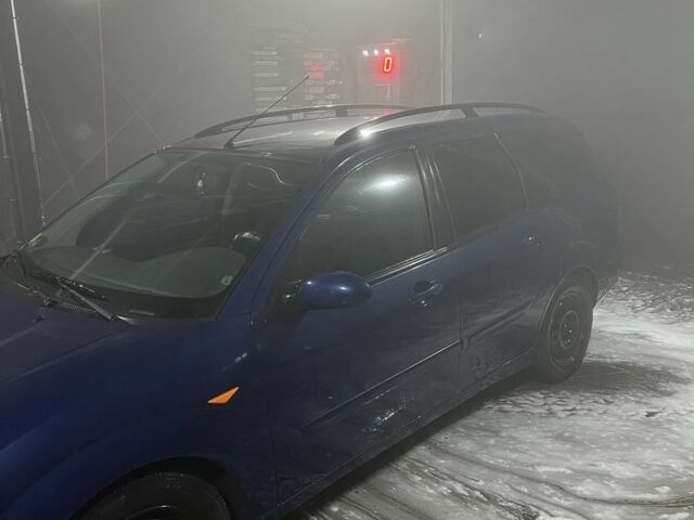 Синій Форд Фокус, об'ємом двигуна 1.8 л та пробігом 341 тис. км за 3500 $, фото 1 на Automoto.ua