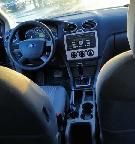 Синий Форд Фокус, объемом двигателя 1.6 л и пробегом 266 тыс. км за 4900 $, фото 3 на Automoto.ua