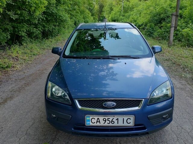 Синий Форд Фокус, объемом двигателя 1.6 л и пробегом 190 тыс. км за 4500 $, фото 2 на Automoto.ua