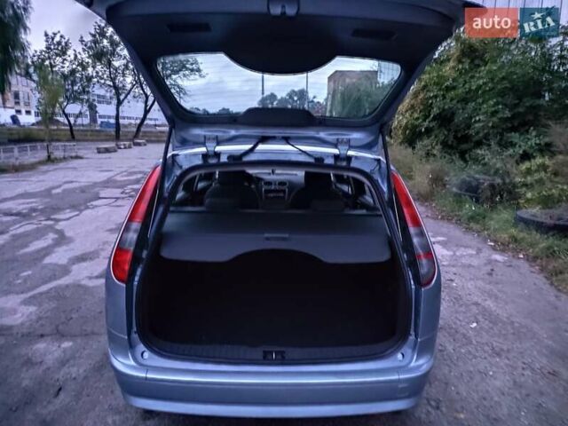 Синий Форд Фокус, объемом двигателя 1.6 л и пробегом 168 тыс. км за 4099 $, фото 7 на Automoto.ua