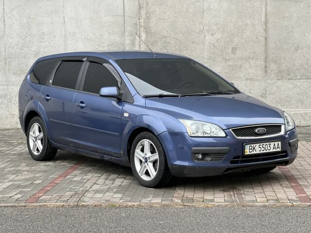 Синий Форд Фокус, объемом двигателя 2 л и пробегом 260 тыс. км за 5500 $, фото 3 на Automoto.ua