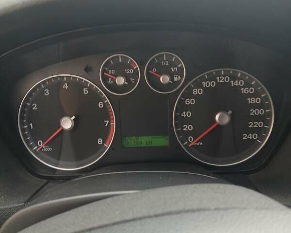 Синій Форд Фокус, об'ємом двигуна 1.6 л та пробігом 201 тис. км за 4500 $, фото 6 на Automoto.ua