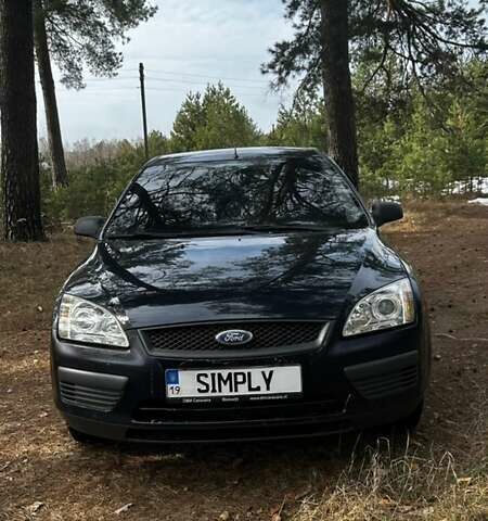 Синий Форд Фокус, объемом двигателя 1.6 л и пробегом 300 тыс. км за 5200 $, фото 4 на Automoto.ua