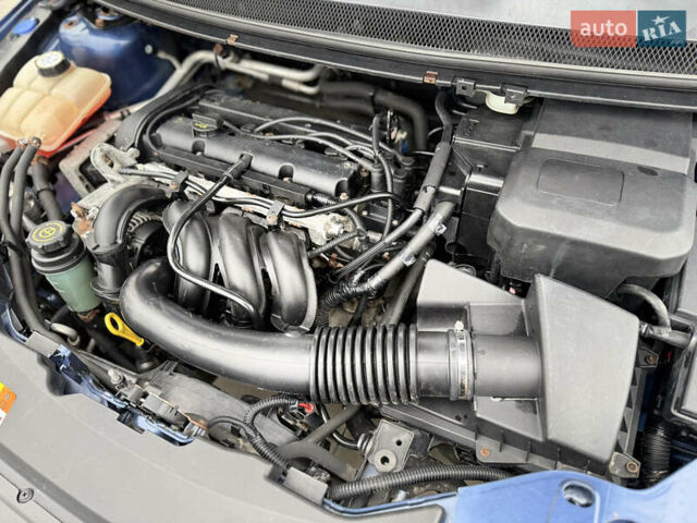 Синий Форд Фокус, объемом двигателя 1.6 л и пробегом 235 тыс. км за 4999 $, фото 23 на Automoto.ua