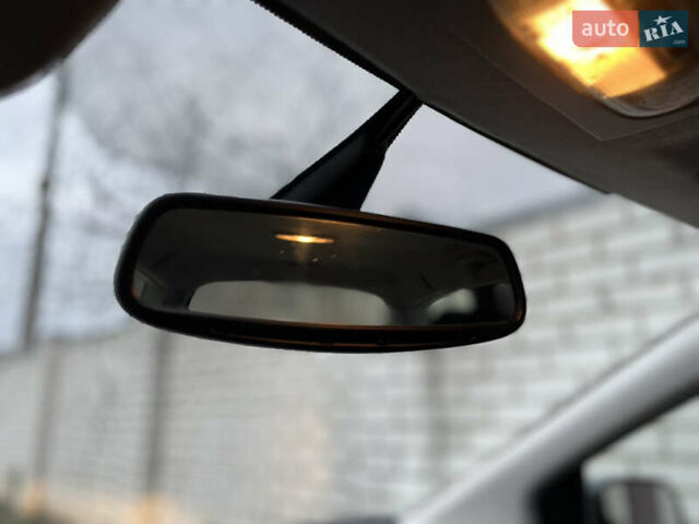 Синий Форд Фокус, объемом двигателя 1.56 л и пробегом 253 тыс. км за 4400 $, фото 21 на Automoto.ua