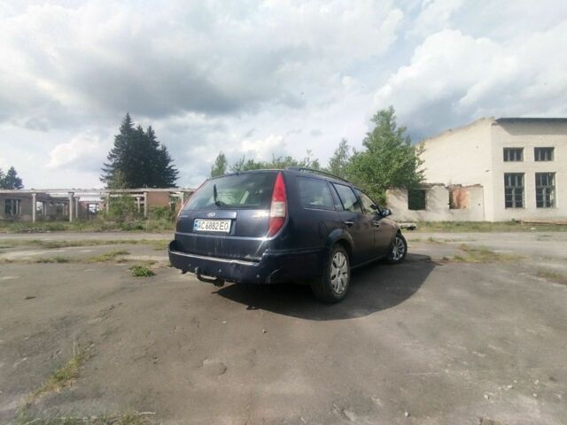 Синій Форд Фокус, об'ємом двигуна 2 л та пробігом 300 тис. км за 2500 $, фото 5 на Automoto.ua