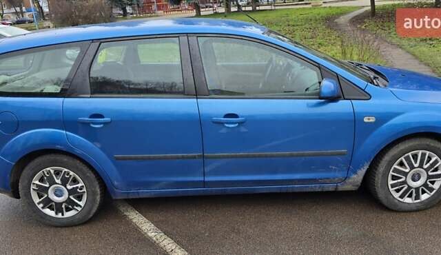 Синий Форд Фокус, объемом двигателя 1.6 л и пробегом 240 тыс. км за 4200 $, фото 10 на Automoto.ua