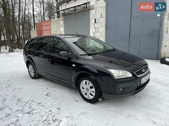 Синий Форд Фокус, объемом двигателя 1.56 л и пробегом 300 тыс. км за 4200 $, фото 8 на Automoto.ua