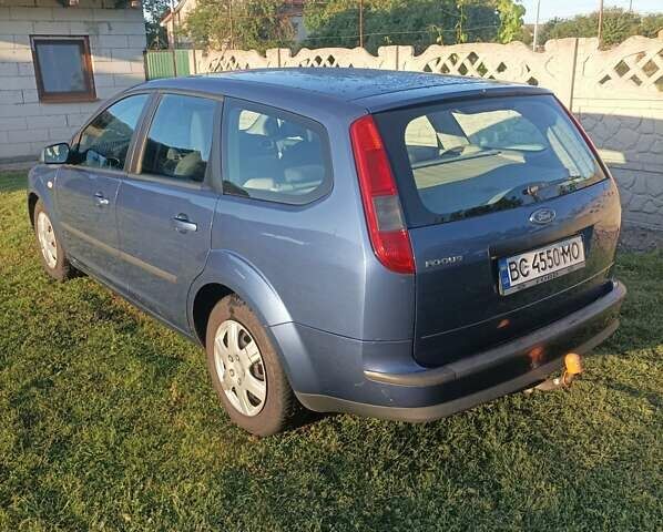 Синий Форд Фокус, объемом двигателя 1.6 л и пробегом 269 тыс. км за 5000 $, фото 1 на Automoto.ua