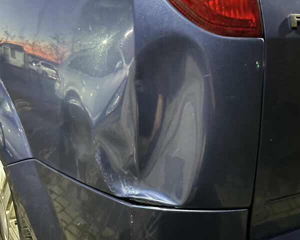 Синій Форд Фокус, об'ємом двигуна 1.6 л та пробігом 177 тис. км за 4700 $, фото 17 на Automoto.ua