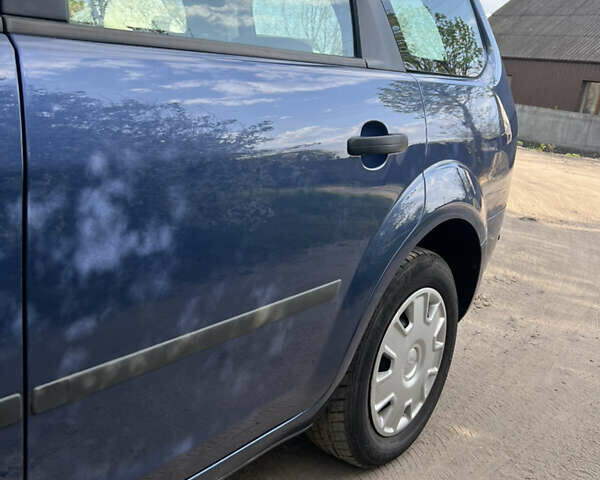 Синій Форд Фокус, об'ємом двигуна 1.6 л та пробігом 235 тис. км за 4650 $, фото 7 на Automoto.ua