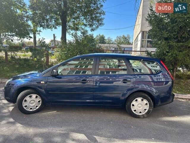 Синій Форд Фокус, об'ємом двигуна 1.6 л та пробігом 296 тис. км за 4600 $, фото 7 на Automoto.ua