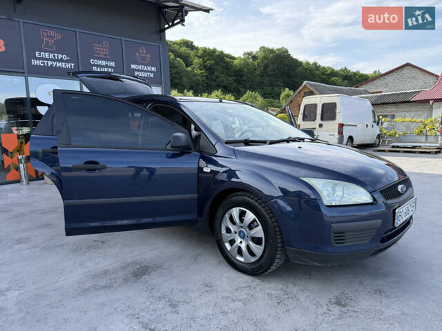 Синий Форд Фокус, объемом двигателя 1.6 л и пробегом 221 тыс. км за 4250 $, фото 31 на Automoto.ua