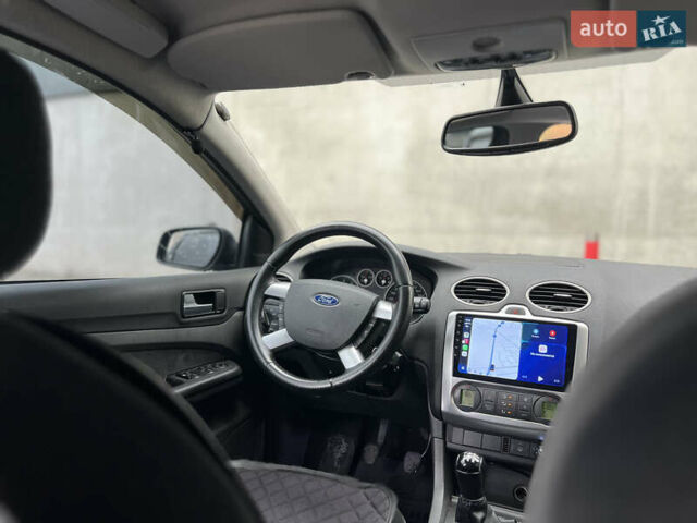 Синий Форд Фокус, объемом двигателя 2 л и пробегом 260 тыс. км за 5500 $, фото 11 на Automoto.ua