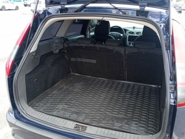 Форд Фокус 2005 в Чернигове на Automoto.ua Синий Форд Фокус, объемом двигателя 1.6 л и пробегом 172 тыс. км за 4900 $, фото 8 на Automoto.ua