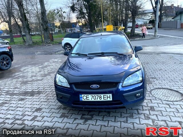 Синий Форд Фокус, объемом двигателя 1.6 л и пробегом 278 тыс. км за 3700 $, фото 1 на Automoto.ua