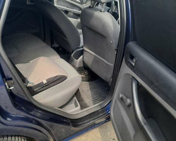 Синий Форд Фокус, объемом двигателя 1.6 л и пробегом 250 тыс. км за 4800 $, фото 10 на Automoto.ua