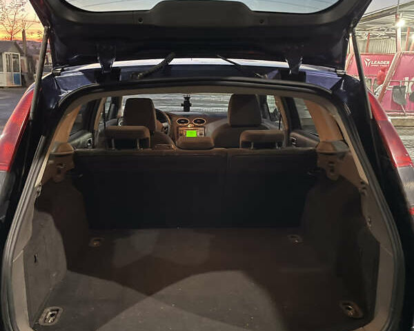 Синій Форд Фокус, об'ємом двигуна 1.6 л та пробігом 177 тис. км за 4700 $, фото 14 на Automoto.ua