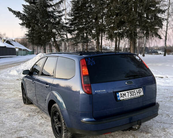 Синій Форд Фокус, об'ємом двигуна 1.8 л та пробігом 400 тис. км за 4500 $, фото 3 на Automoto.ua