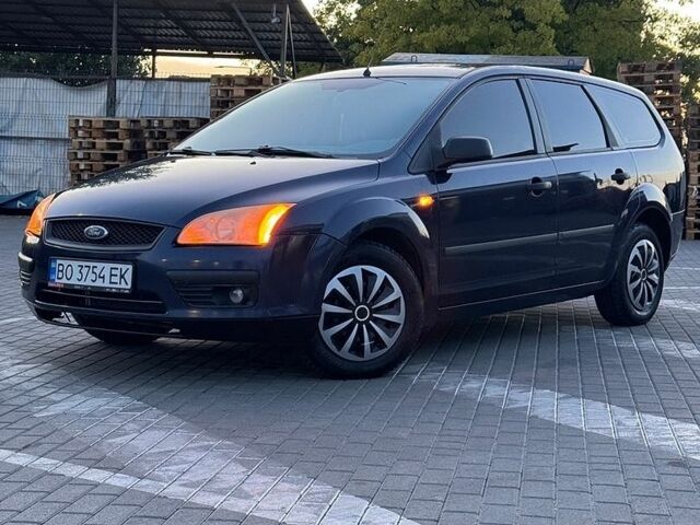 Синій Форд Фокус, об'ємом двигуна 1.6 л та пробігом 263 тис. км за 3999 $, фото 11 на Automoto.ua