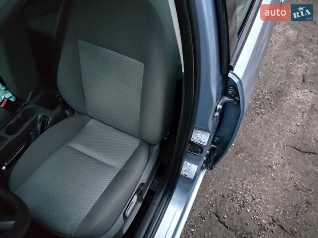 Синий Форд Фокус, объемом двигателя 1.6 л и пробегом 168 тыс. км за 4099 $, фото 6 на Automoto.ua