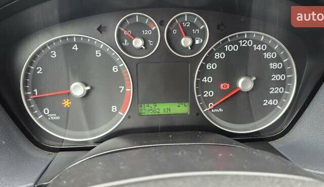 Синий Форд Фокус, объемом двигателя 1.6 л и пробегом 240 тыс. км за 4200 $, фото 1 на Automoto.ua