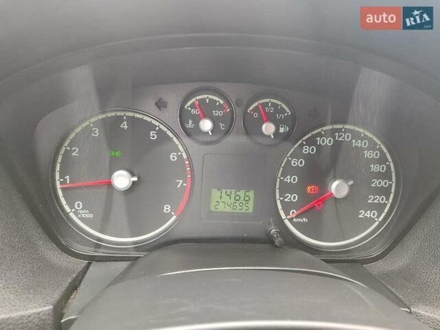 Синій Форд Фокус, об'ємом двигуна 1.6 л та пробігом 278 тис. км за 3850 $, фото 1 на Automoto.ua