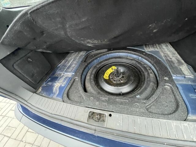 Синий Форд Фокус, объемом двигателя 1.6 л и пробегом 235 тыс. км за 4500 $, фото 8 на Automoto.ua