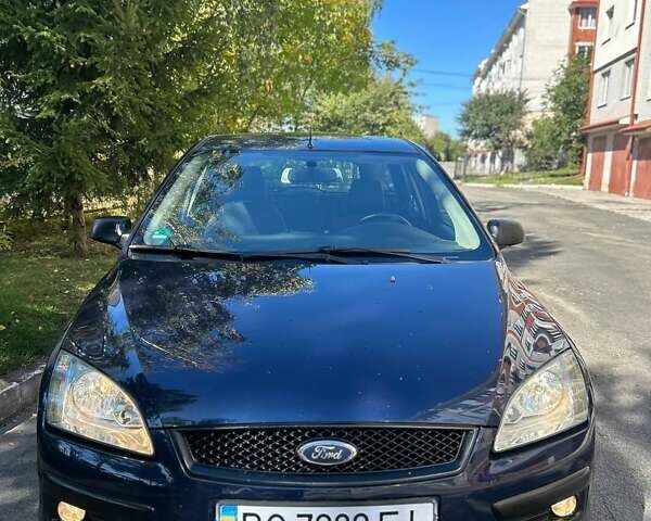Синій Форд Фокус, об'ємом двигуна 1.6 л та пробігом 296 тис. км за 4600 $, фото 6 на Automoto.ua